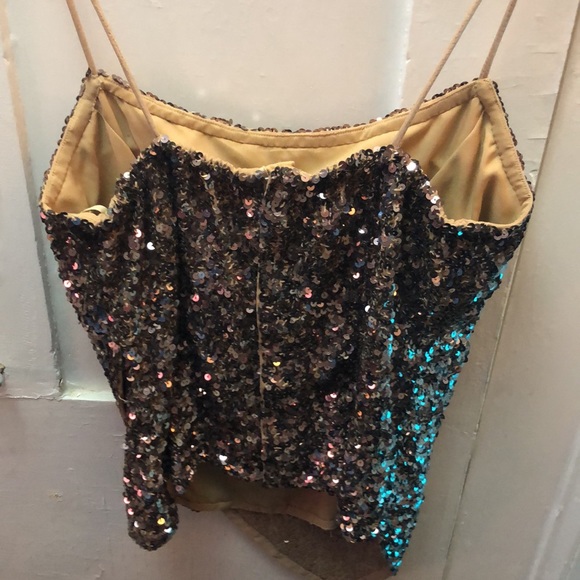 Cache purple sequins top with asymmetrical bottom - Picture 3 of 4